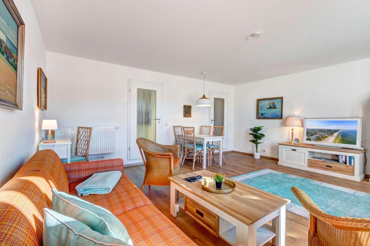 Haus Seeblick Hotel Garni & Ferienwohnungen ツィノヴィッツ エクステリア 写真